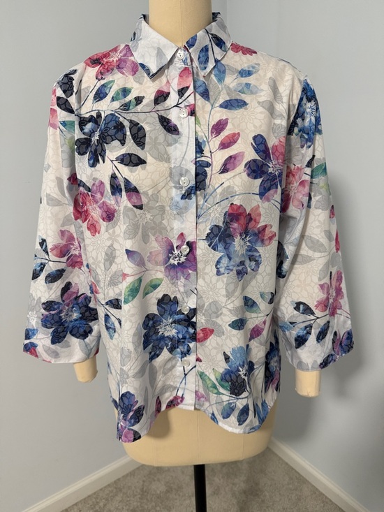 Alfred Dunner Tops - Alfred Dunner Petite Floral Button-Up  3/4 sleeve shirt SZMP